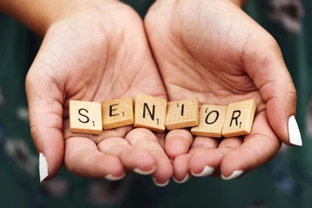 Quelles aides financières pour vivre en résidence service senior ?